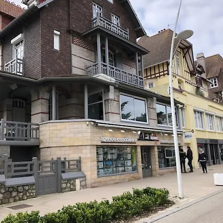 De Charme 47m2 Coeur De Apartmán
